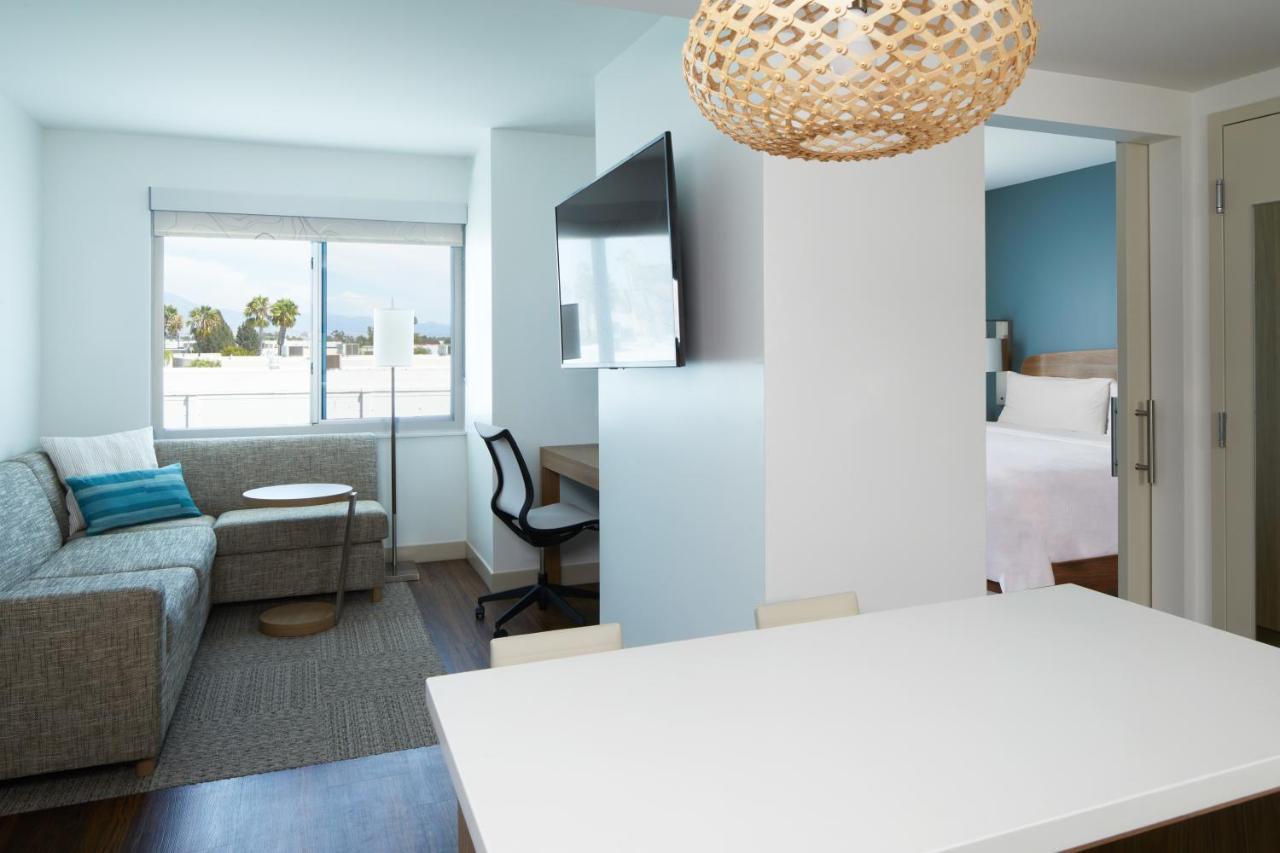Hotel Element Irvine Extérieur photo